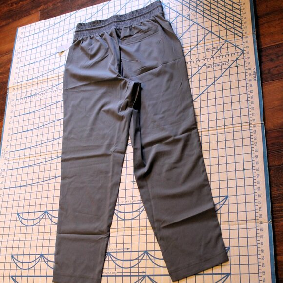 NWT GAP GapFit High Rise Runaround Pants, Mercury Gray, Small - Picture 3 of 9